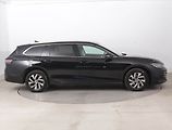 Volkswagen Passat (2024) Business 1.5 eTSI ACT - náhled 6