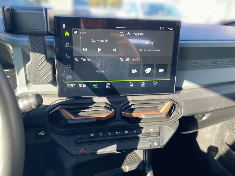 Dacia Duster Extreme mild hybrid 130 - fotka 18 z 24
