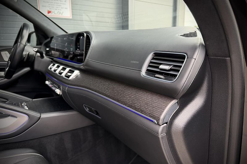Mercedes-Benz GLS (2022) GLS 400d 4Matic AMG Line - fotka 45 z 51