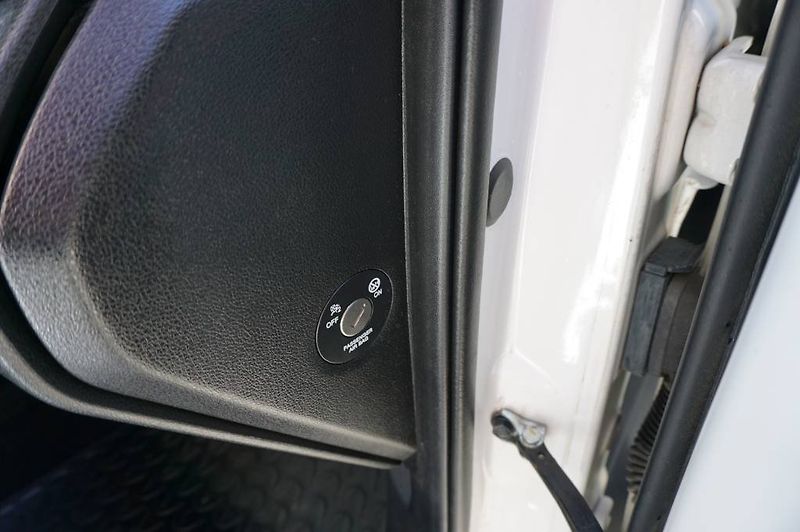 Hyundai i10 (2022) 1.MAJ. NOVÉ V ČR - fotka 20 z 30