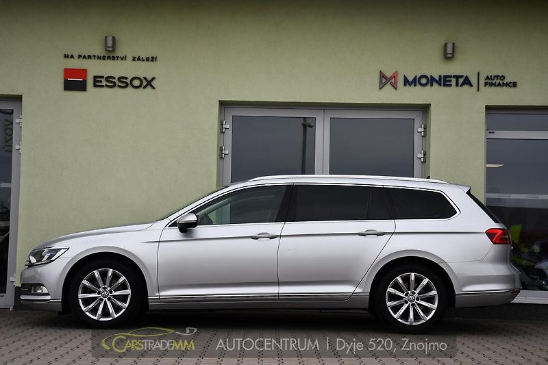 Volkswagen Passat 2,0TDi DSG NAVI 2xKOLA  - fotka 3 z 51