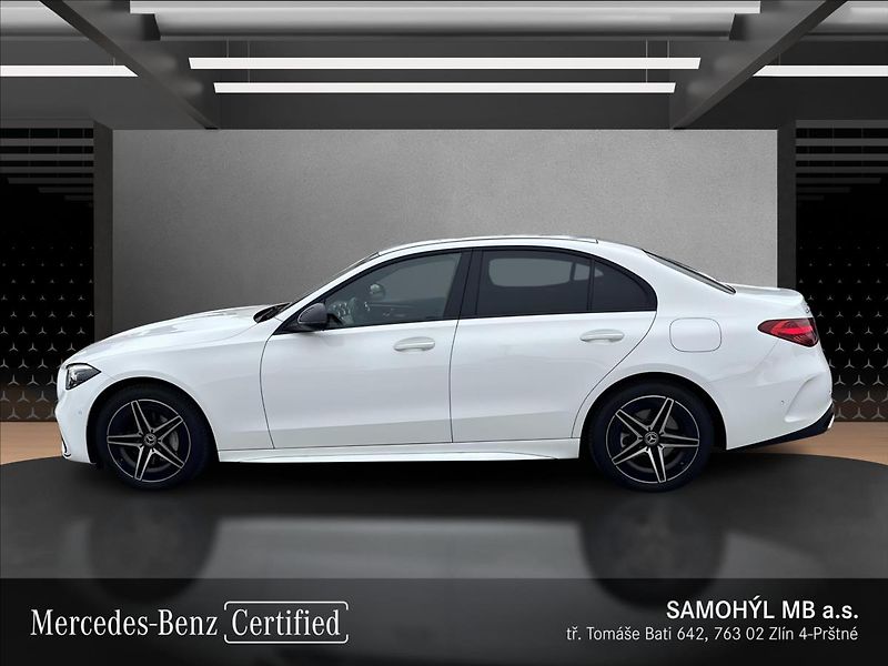 Mercedes-Benz Třídy C C 300de 4MATIC AMG linie - fotka 2 z 13
