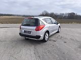 Peugeot 207 1.4  1.MAJITEL, DOLOŽENÉ KM - náhled 7