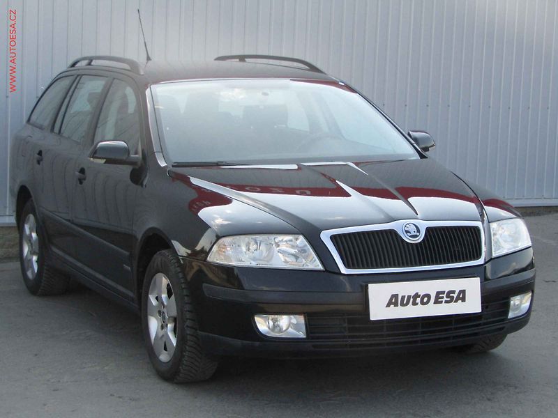 Škoda Octavia (2009) 1.6 MPi, AC, výhřev sed - fotografie inzerátu