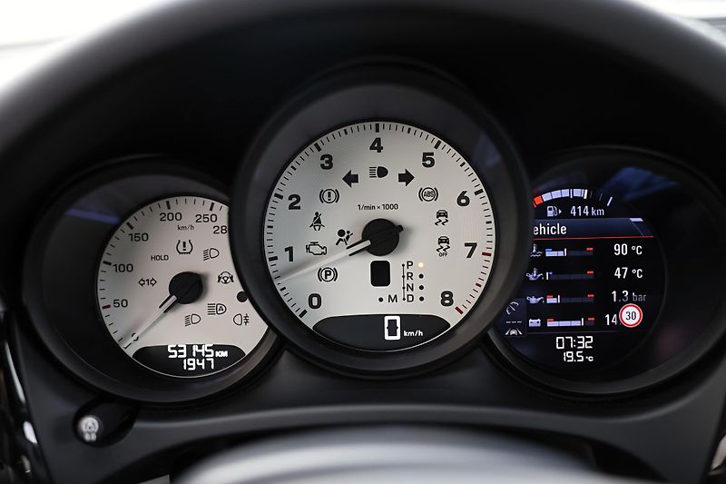 Porsche Macan (2023) - fotka 18 z 25
