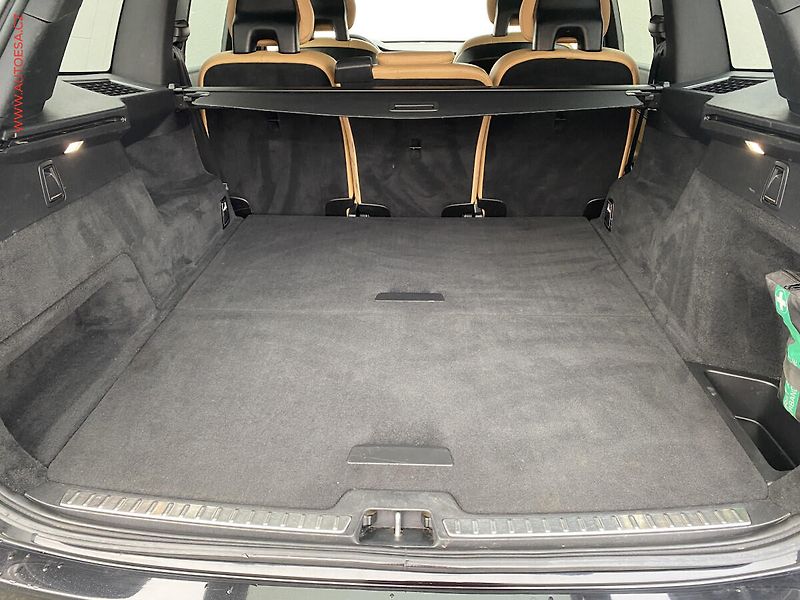 Volvo XC90 (2016) 2.0 D, Momentum, AT - fotka 8 z 20