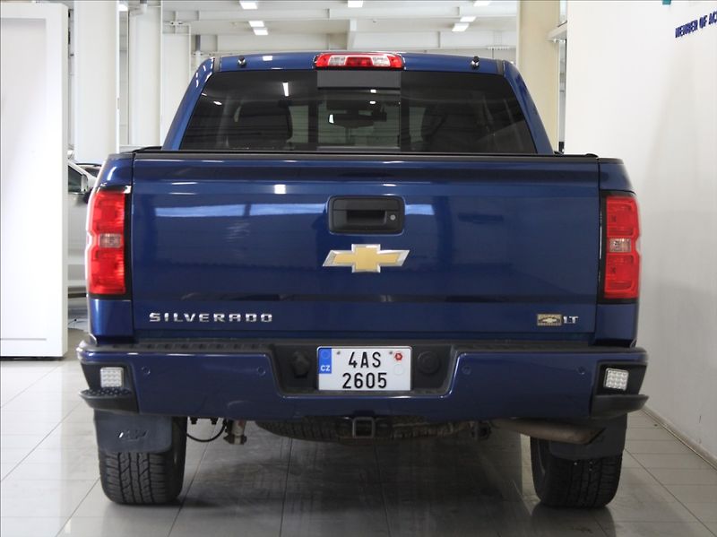 Chevrolet Silverado 5,3 V8 264kW 4x4 Akční CENA! - fotka 4 z 20