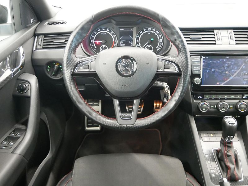 Škoda Octavia - fotka 15 z 25