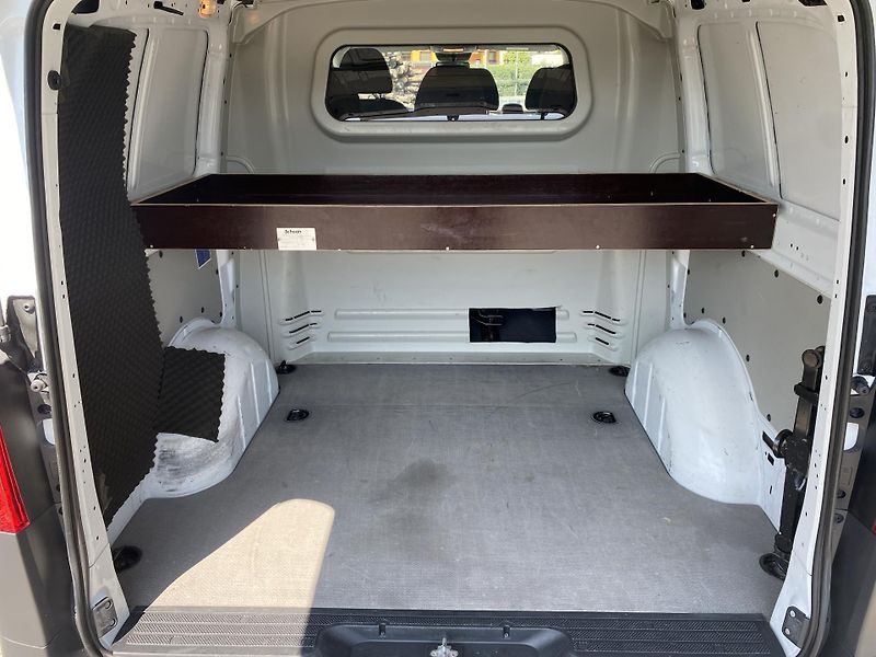 Mercedes-Benz Vito 114 CDI -6 MÍST-KLIMA-LONG-DPH - fotka 23 z 35
