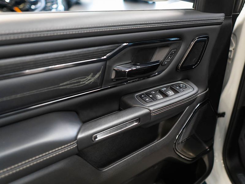 Dodge RAM (2024) 5.7 V8 Limited, 6 Lift, LPG - fotka 18 z 45