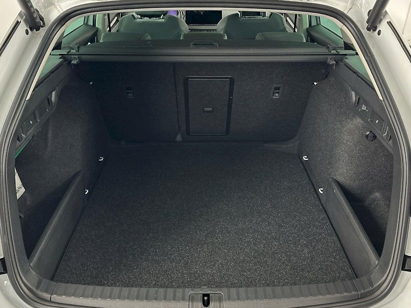 Škoda Octavia (2025) Combi 1.5TSI 110kW Top Selecti - fotka 30 z 34
