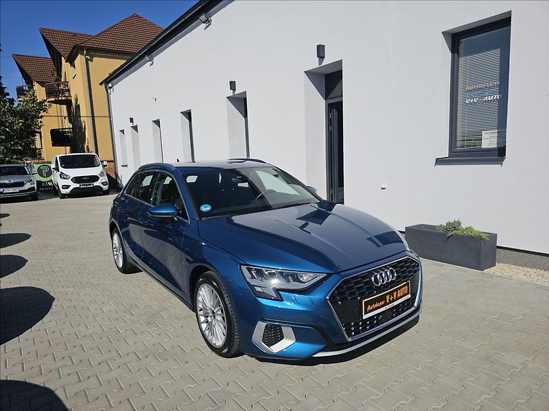 Audi A3 2,0TDi 85KW DSG Sportb - fotka 1 z 20