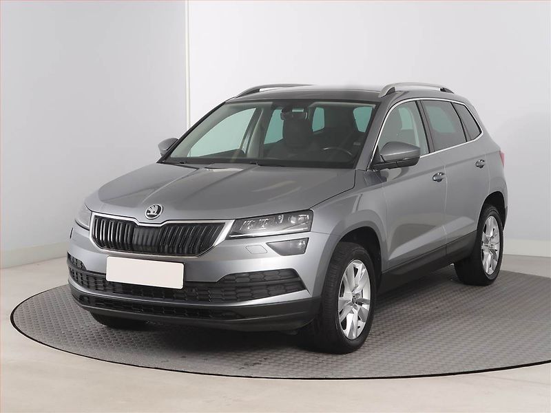Škoda Karoq (2019) Style 1.6 TDI - fotka 2 z 12