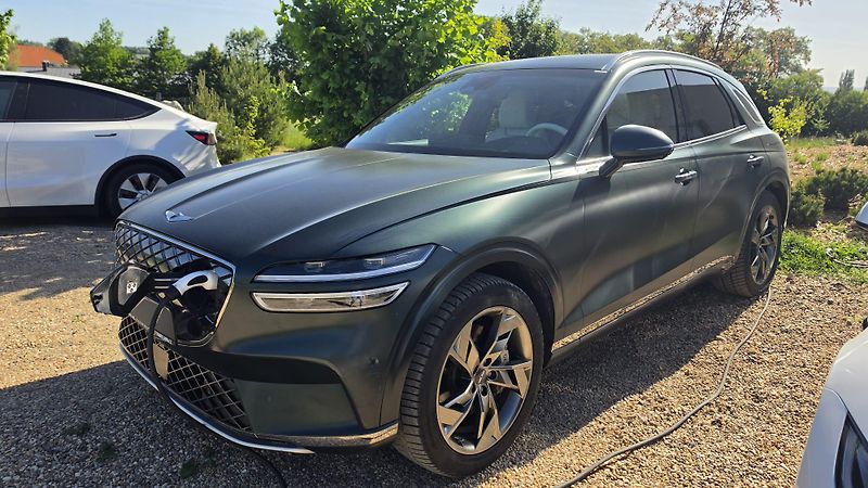 Genesis GV70 (2023) GV70 Sport - fotka 3 z 11