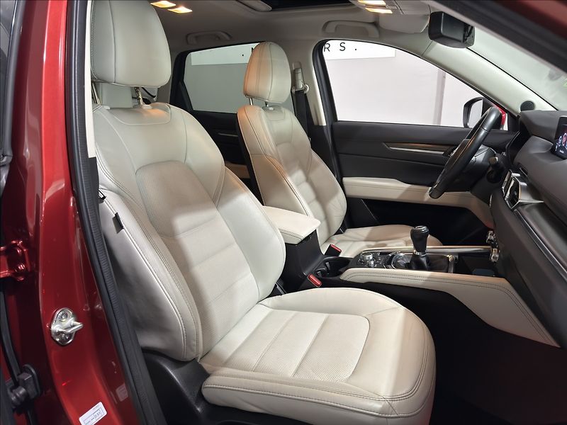 Mazda CX-5 2,2   D AWD REVOLUTION BOSE TO - fotka 33 z 50