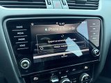 Škoda Octavia 2.0TDI 4x4 DSG - náhled 24