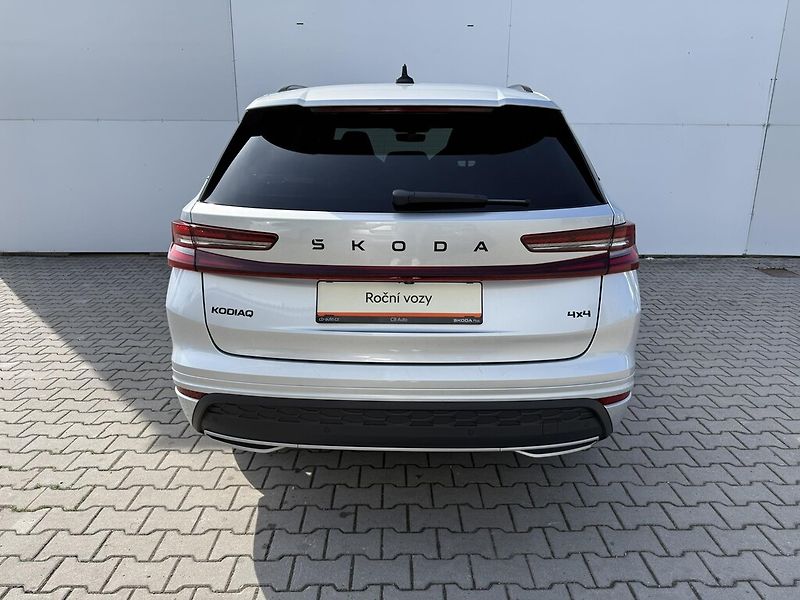 Škoda Kodiaq DSG 4M 2,0TDI 142kW SportLine - fotka 5 z 27