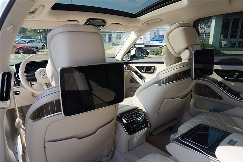 Mercedes-Benz Třídy S 4,0 S 580 4M L 1.maj ČR - fotka 16 z 22