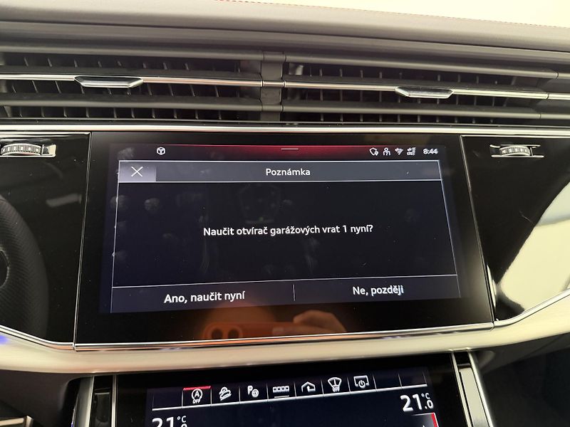 Audi Q7 3.0Tdi*7-mist*CZ*DPH*S-Line - fotka 39 z 48