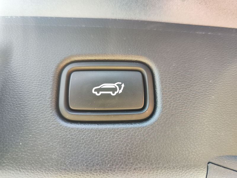 Hyundai Tucson 1.6 T-Gdi/132kW Style DCT MHEV - fotka 10 z 38