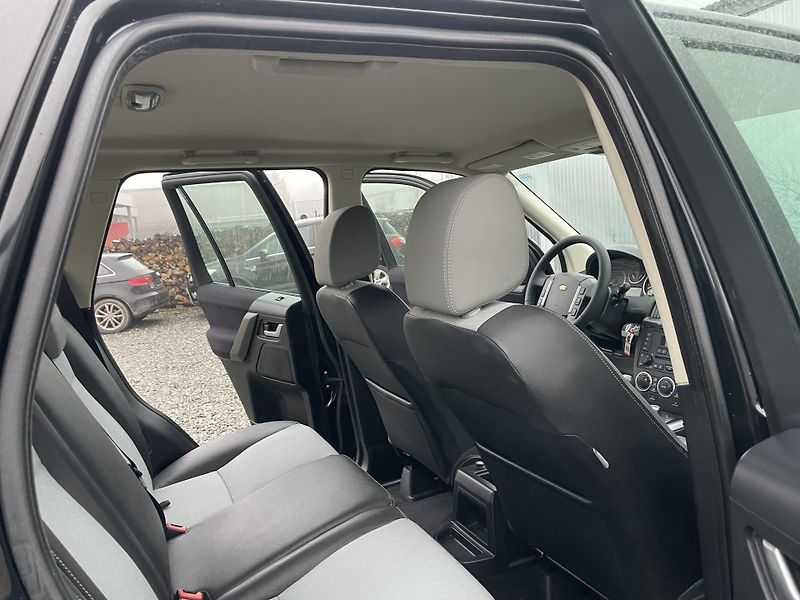 Land Rover Freelander 2.2TD4 160PS 4x4 136TKM SPORT! - fotka 146 z 201