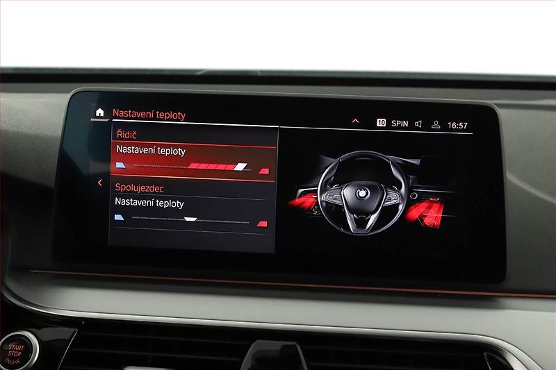 BMW Řada 6 (2022) 640i xDrive GT - fotka 15 z 20