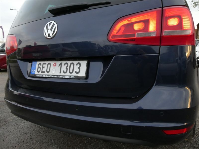 Volkswagen Sharan 2,0 TDi 103kW Cup,2xkola,panor - fotka 10 z 67