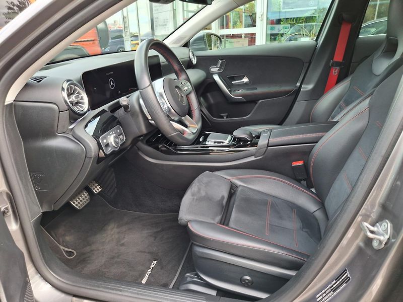 Mercedes-Benz Třídy A (2019) Mercedes-AMG A 35 4MATIC - fotka 10 z 23