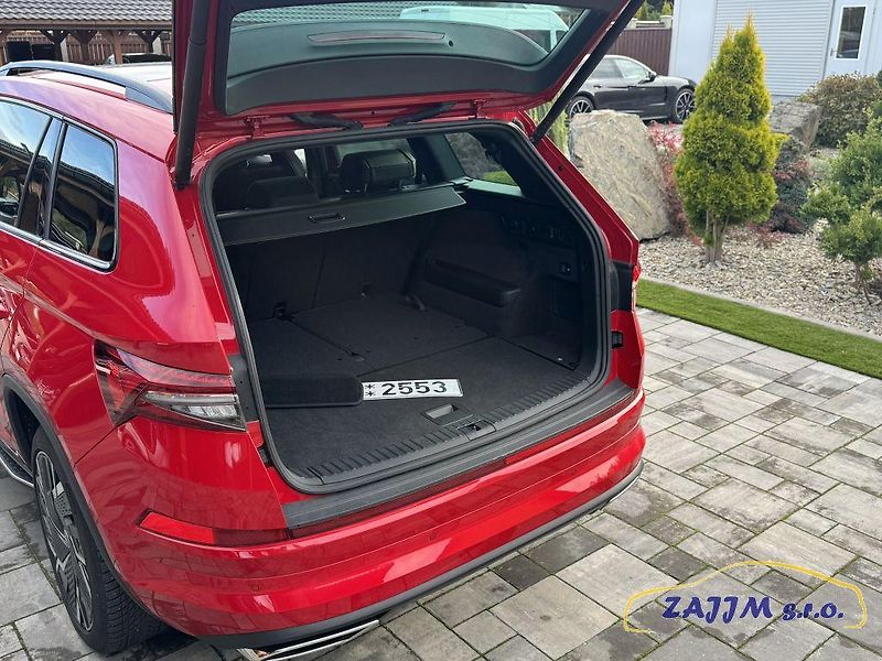 Škoda Kodiaq RS 2.0TSi 180kw 4x4 + Webasto - fotka 38 z 41