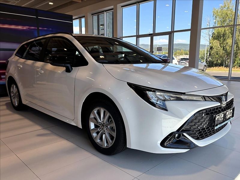 Toyota Corolla 1,8   TS Comfort HEV - fotografie inzerátu