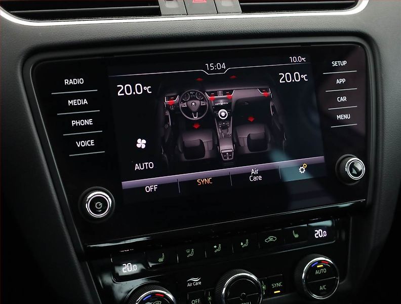 Škoda Octavia (2018) 2.0 TDI, Tempomat - fotka 15 z 20