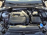 Volkswagen Golf 1,5 TSi 96kW Life ČR 1.maj Neh - náhled 19