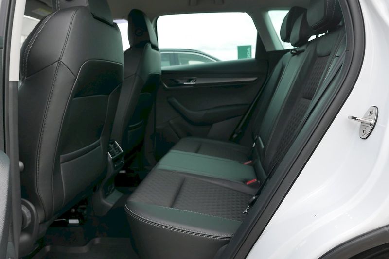 Škoda Karoq (2022) STYLE TSI 1.5/110KW 6MP - fotka 27 z 32