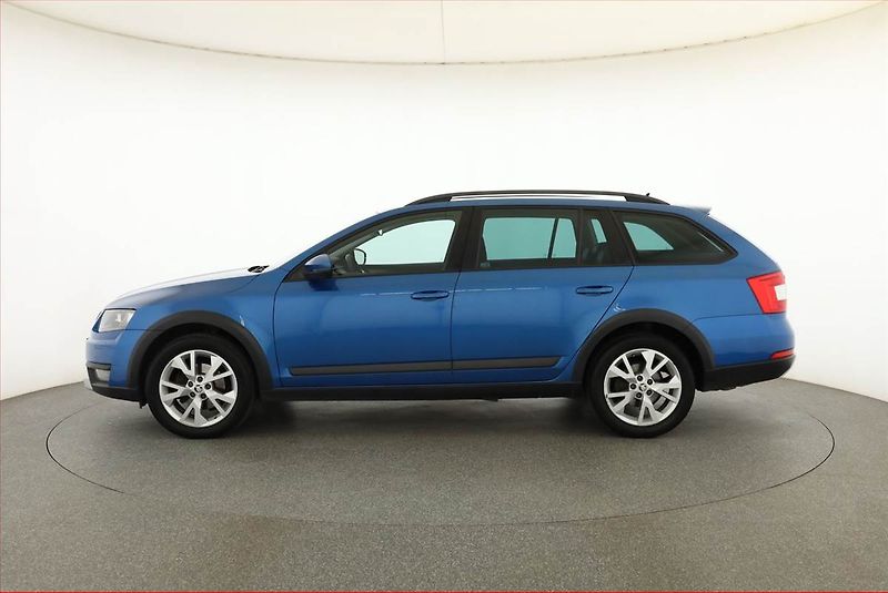 Škoda Octavia (2015) 2.0 TDI 4x4, 4X4, Serv.kniha - fotka 3 z 19