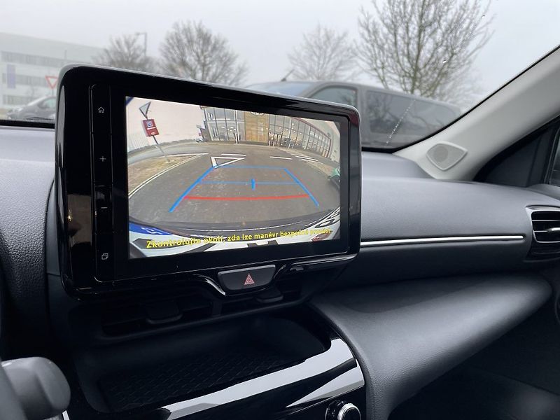 Toyota Yaris Cross 1.5 Hybrid Comfort ODBĚR IHNED - fotka 17 z 27