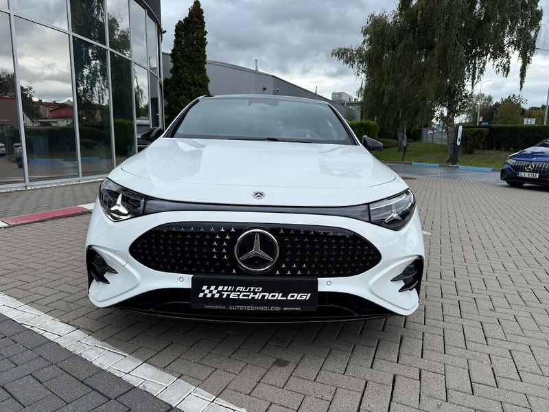 Mercedes-Benz CLA (2025) 250+ kupé - fotka 3 z 29