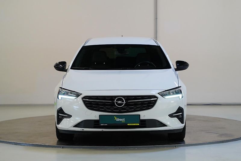 Opel Insignia - fotka 4 z 26