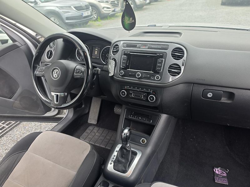 Volkswagen Tiguan 2.0 TDI DSG TZ 4Motion Led - fotka 19 z 20