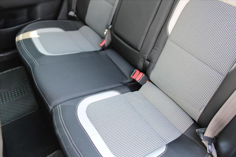 Kia Ceed 1,6 GDi  ČR,1.MAJITEL,TOP - fotka 24 z 33