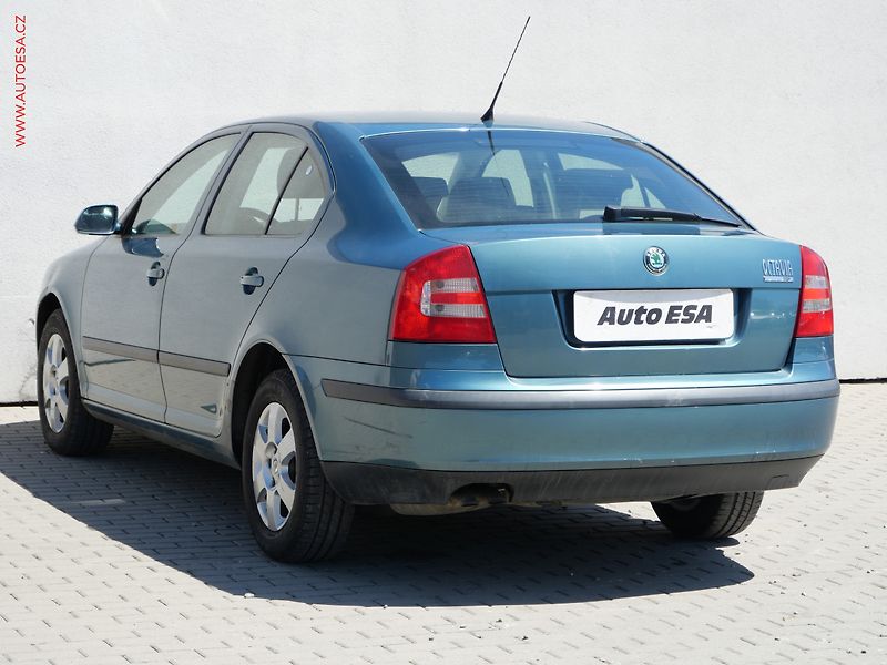 Škoda Octavia (2005) 1.9 TDi, ČR, Ambition - fotka 6 z 15