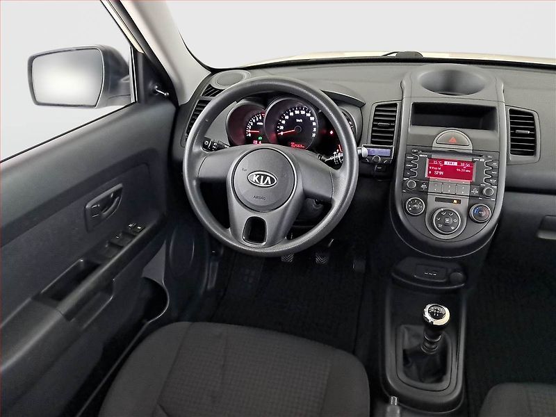 Kia Soul (2009) 1.6 CVVT, nová STK - fotka 7 z 13