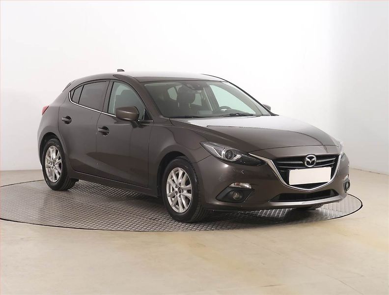 Mazda 3 (2015) 1.5 Skyactiv-G, Xenony - fotografie inzerátu