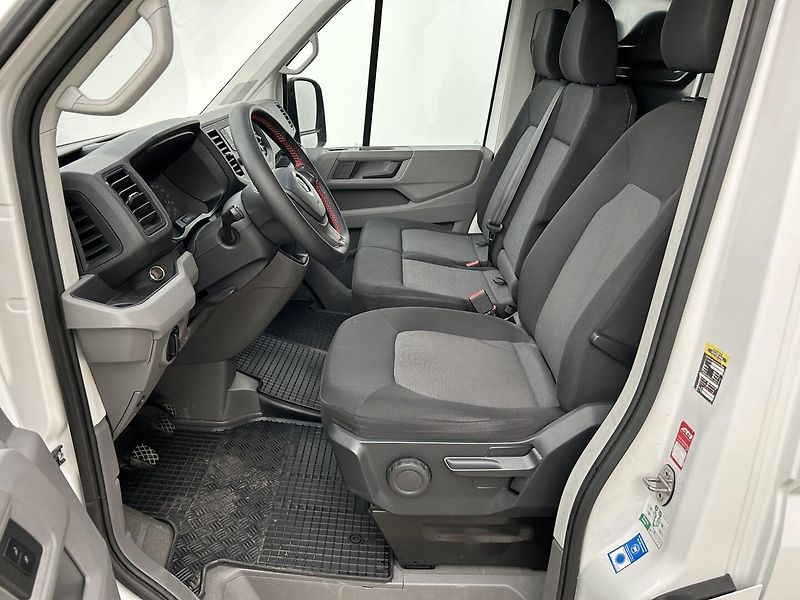 Volkswagen Crafter 2.0 TDI - fotka 18 z 21