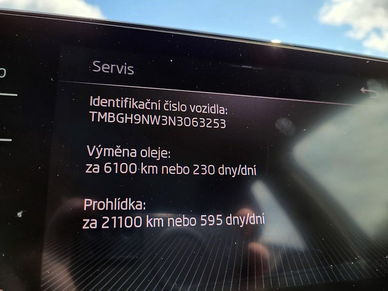 Škoda Kamiq 1.0 TSI CNG 66kW Style G-TEC - fotka 43 z 45
