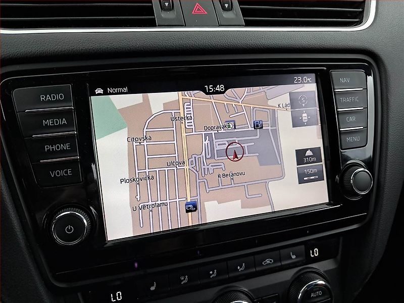 Škoda Octavia (2017) RS 2.0 TDI, Kůže, Navi - fotka 13 z 22