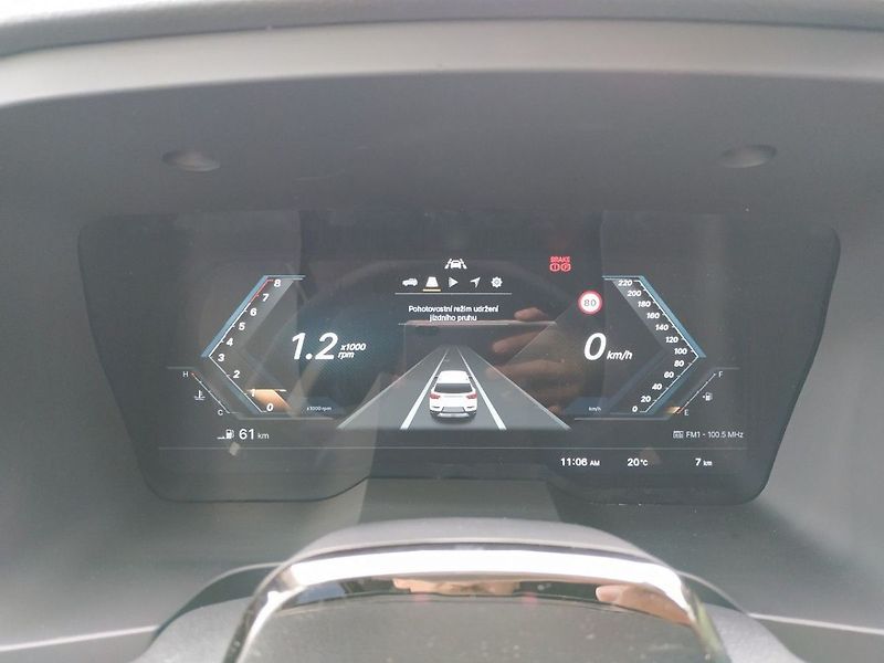 KGM Korando 1.5T, SMART,2WD, MT, SKLADEM - fotka 21 z 36