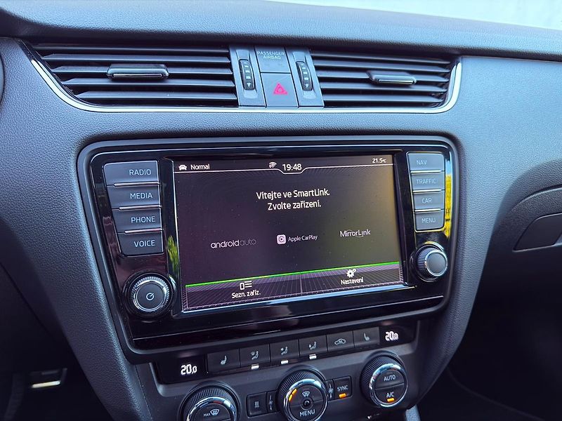 Škoda Octavia 2.0 TDi RS DSG, Pano, Memory - fotka 23 z 34