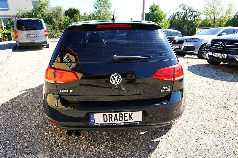 Volkswagen Golf (2014) MATCH 1,4 TSI 90 kW - fotka 6 z 35