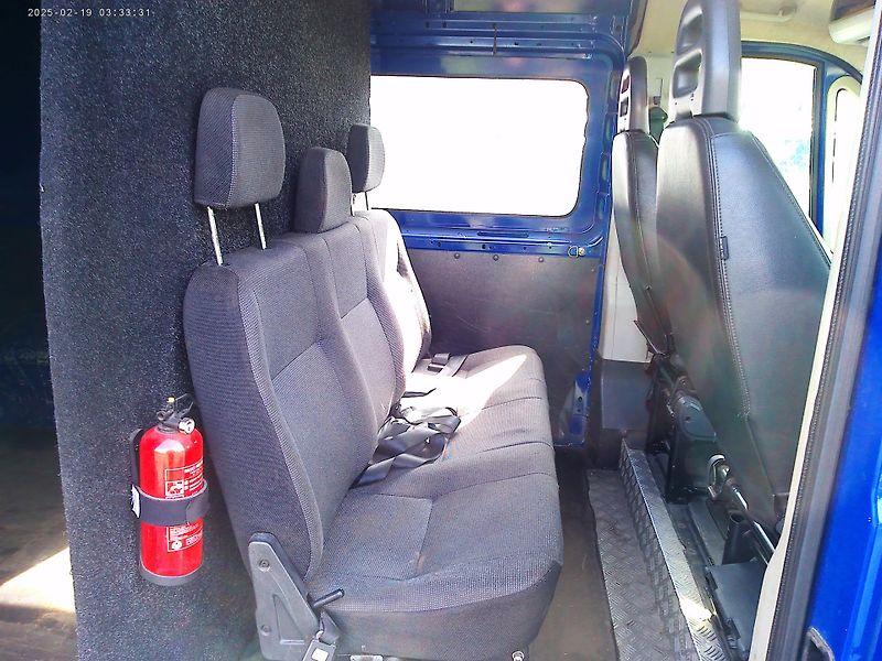 Peugeot Boxer 2.2 HDi,81kW,L2H2,5 míst,klima - fotka 13 z 26