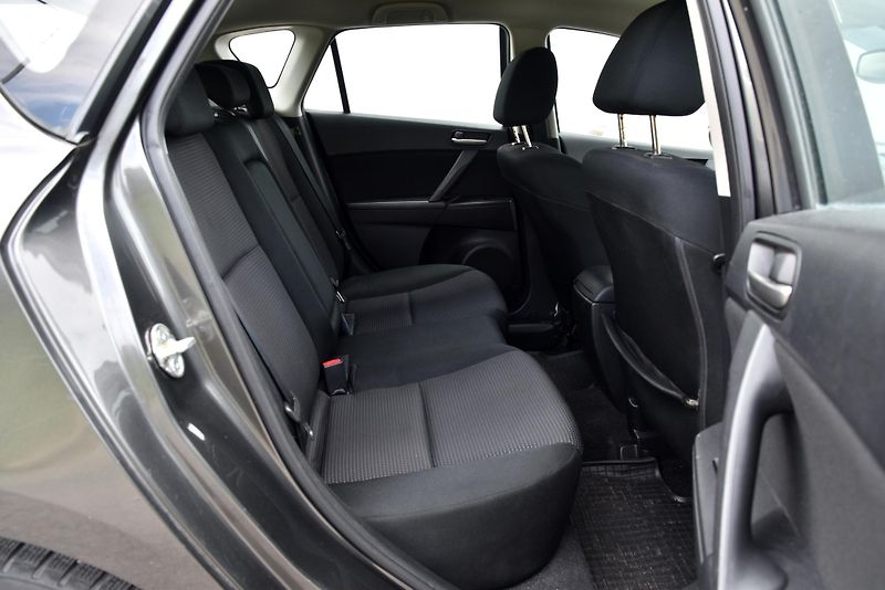 Mazda 3 2.2 MZR-CD 6st,KLIMA,TEMP,ALU - fotka 31 z 40
